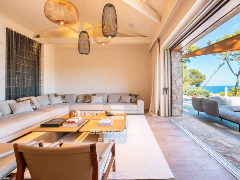 Villa with Sea view cap-d-antibes - 7 bedrooms - 360m²