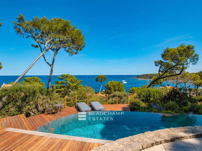 Villa avec Vue sur mer Cap-d-antibes - 7 chambres - 360m²
