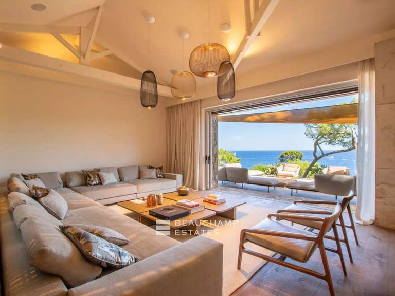 Villa avec Vue sur mer Cap-d-antibes - 7 chambres - 360m²
