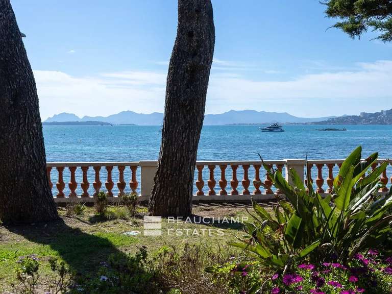 Villa with Sea view cap-d-antibes - 8 bedrooms - 521m²