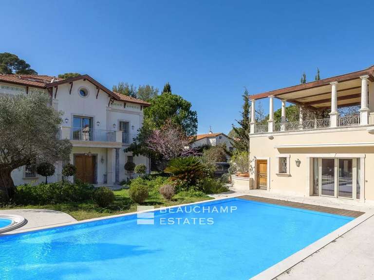 Villa with Sea view cap-d-antibes - 8 bedrooms - 355m²
