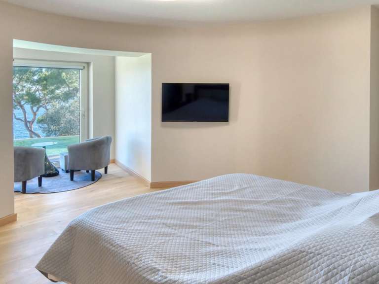 Villa avec Vue sur mer Cap-d-antibes - 6 chambres - 320m²