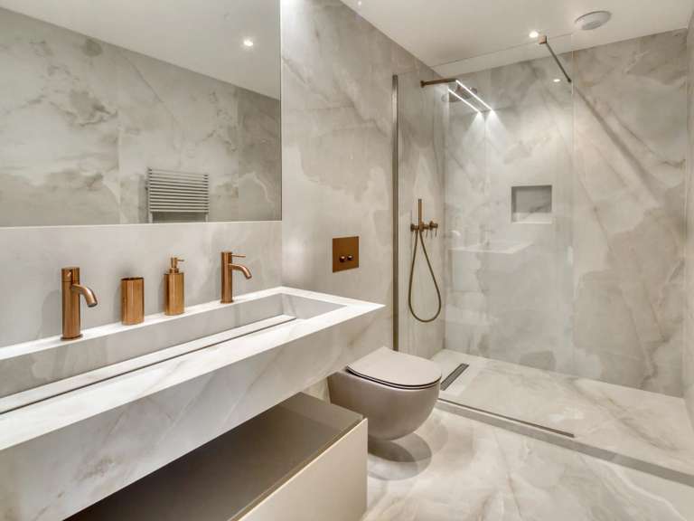 Villa avec Vue sur mer Cap-d-antibes - 6 chambres - 320m²