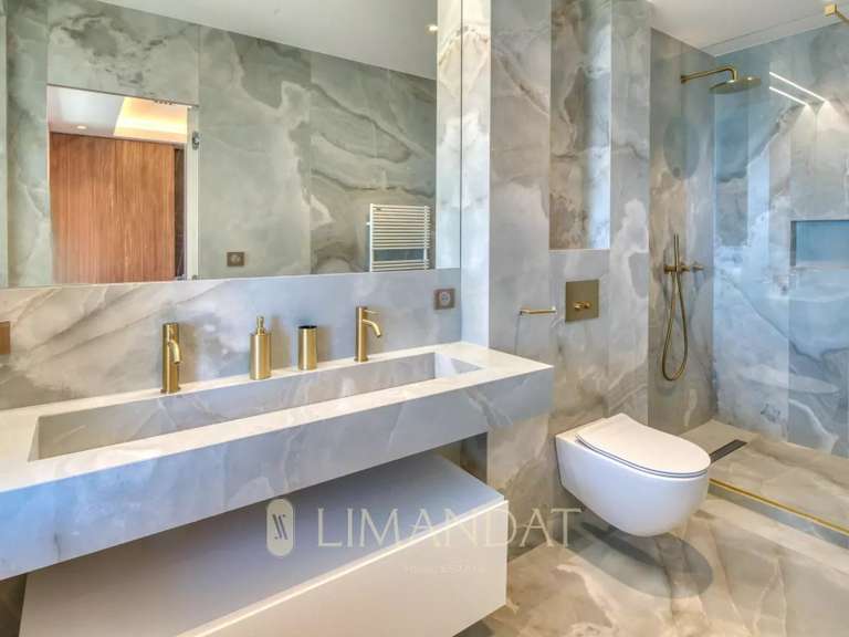 Villa avec Vue sur mer Cap-d-antibes - 6 chambres - 320m²