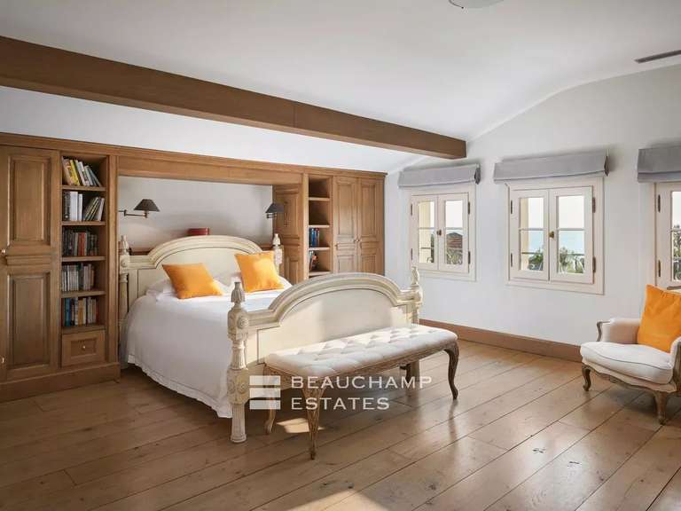 Villa avec Vue sur mer Cap-d-antibes - 4 chambres - 300m²