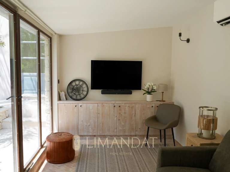 Villa with Sea view cap-d-antibes - 5 bedrooms - 200m²