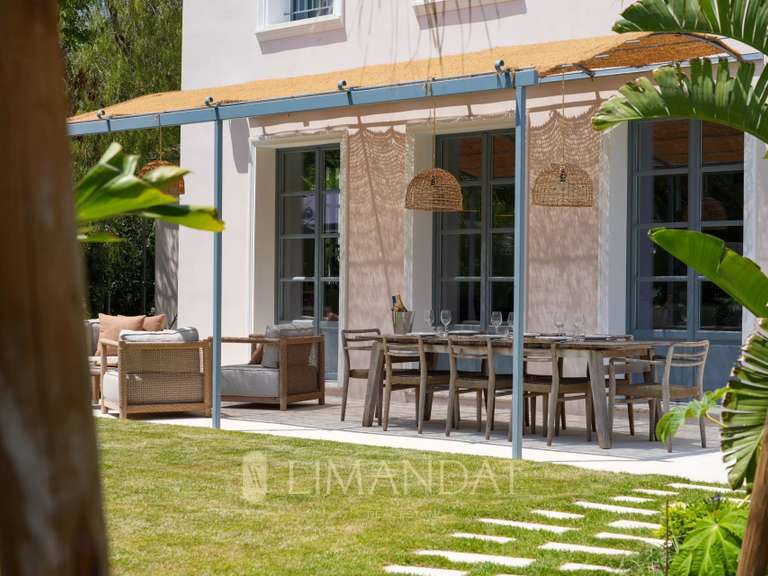 Villa with Sea view cap-d-antibes - 5 bedrooms - 200m²