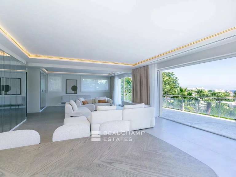 Villa with Sea view cap-d-antibes - 6 bedrooms - 320m²
