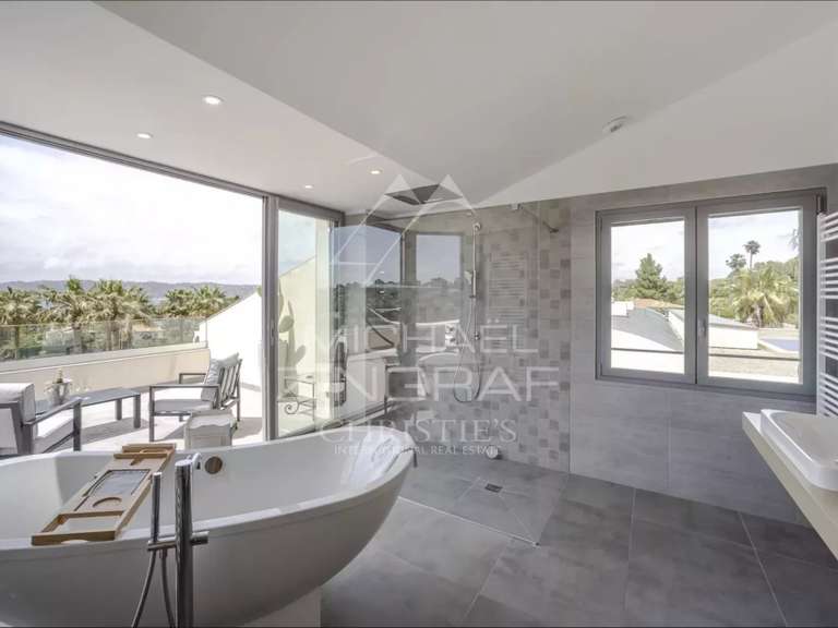 Villa avec Vue sur mer Cap-d-antibes - 6 chambres - 385m²