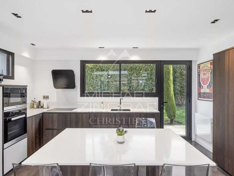 Villa avec Vue sur mer Cap-d-antibes - 5 chambres - 318m²