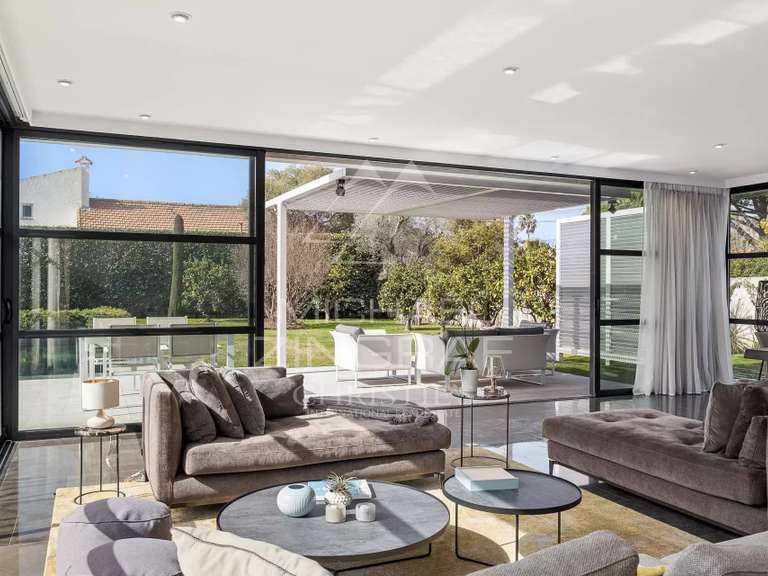 Villa avec Vue sur mer Cap-d-antibes - 5 chambres - 318m²