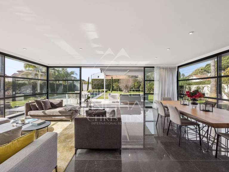 Villa avec Vue sur mer Cap-d-antibes - 5 chambres - 318m²