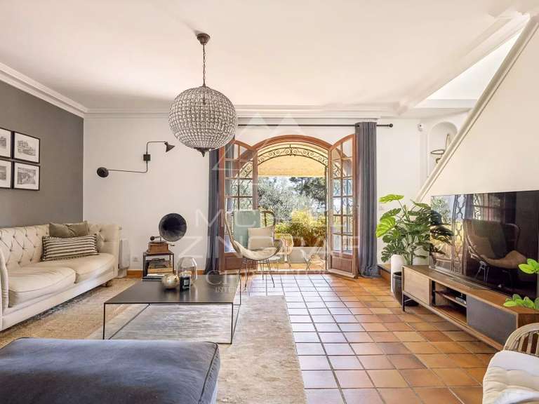 Villa avec Vue sur mer Cap-d-antibes - 4 chambres - 162m²