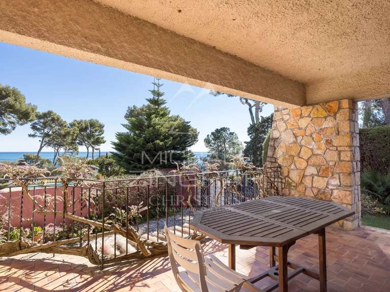 Villa avec Vue sur mer Cap-d-antibes - 4 chambres - 162m²