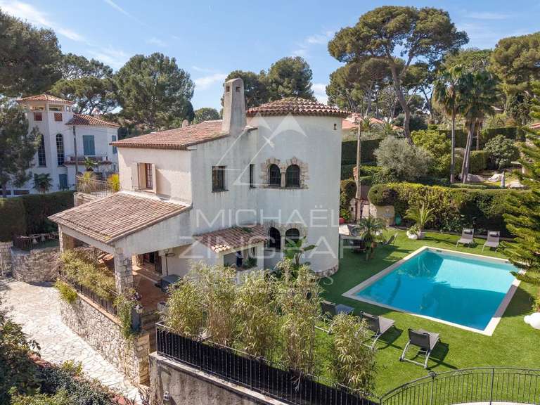 Villa avec Vue sur mer Cap-d-antibes - 4 chambres - 162m²