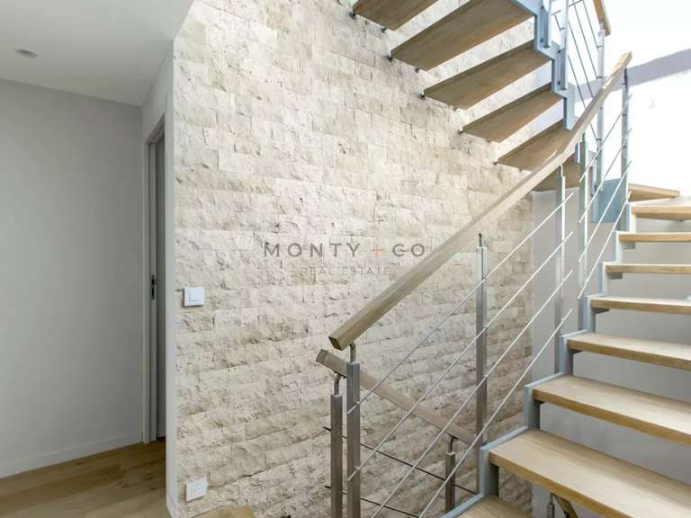 Villa avec Vue sur mer Cap-d-antibes - 7 chambres - 320m²