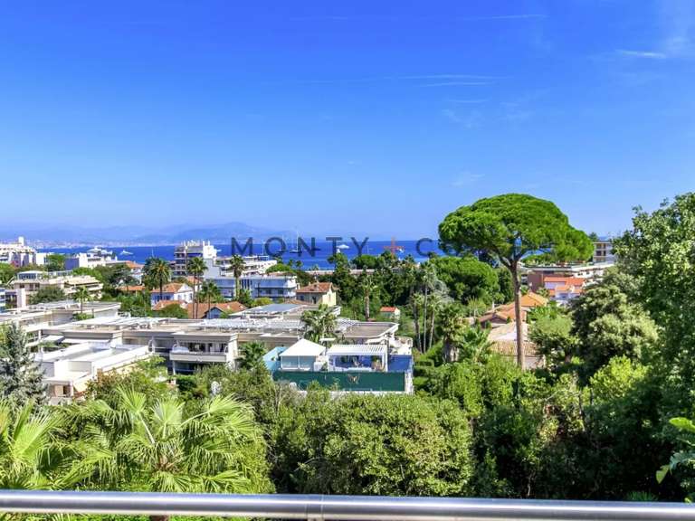 Villa avec Vue sur mer Cap-d-antibes - 7 chambres - 320m²