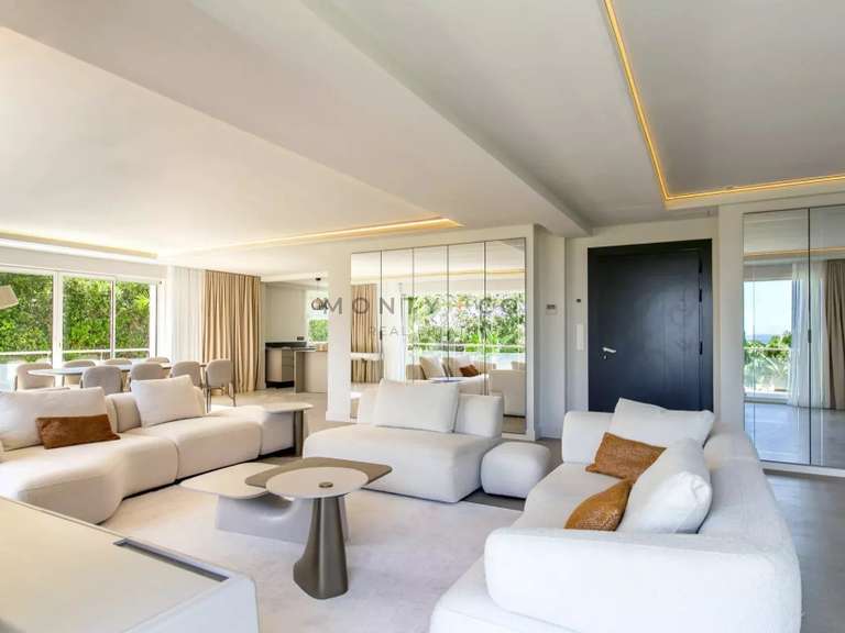 Villa avec Vue sur mer Cap-d-antibes - 7 chambres - 320m²
