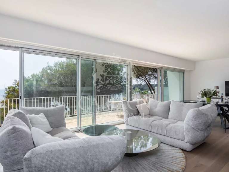 Villa avec Vue sur mer Cap-d-antibes - 4 chambres - 170m²