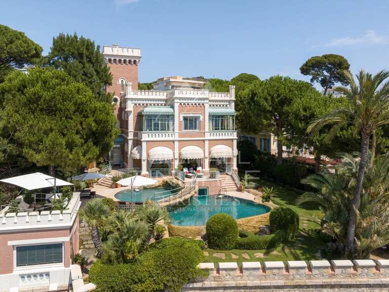 Villa avec Vue sur mer Cap-d-antibes - 8 chambres - 450m²