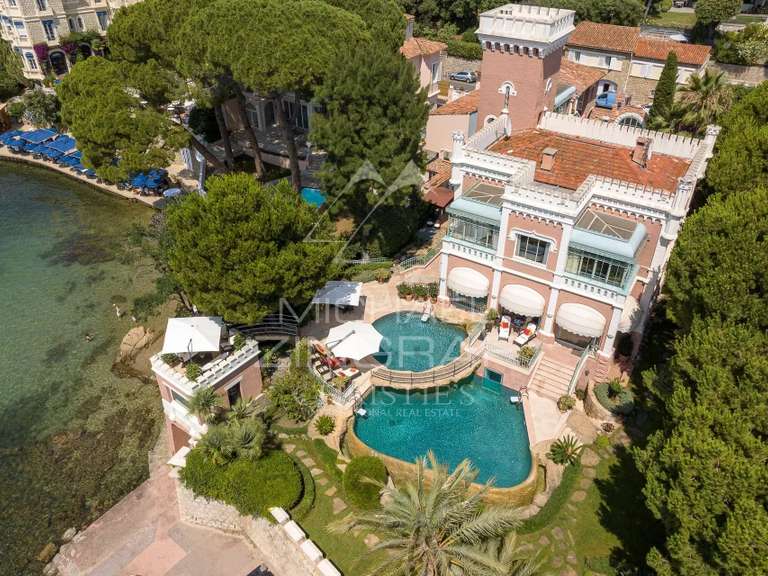 Villa avec Vue sur mer Cap-d-antibes - 8 chambres - 450m²