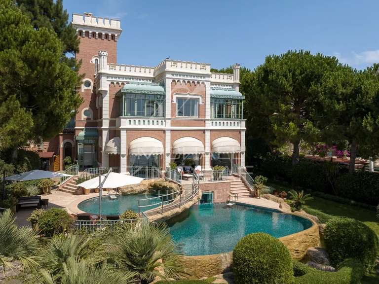 Villa avec Vue sur mer Cap-d-antibes - 8 chambres - 450m²