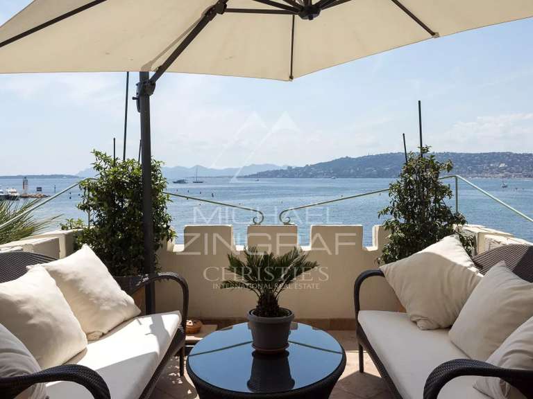 Villa avec Vue sur mer Cap-d-antibes - 8 chambres - 450m²