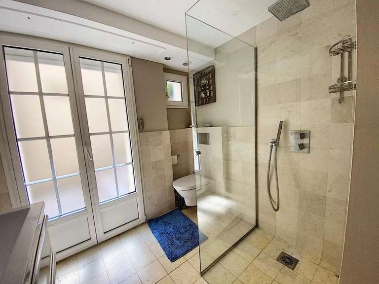 Villa avec Vue sur mer Cap-d-antibes - 260m²