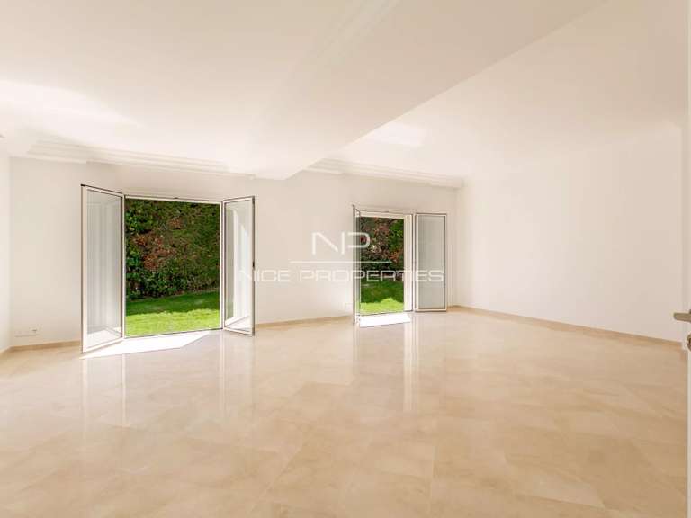 Villa avec Vue sur mer Cap-d-antibes - 4 chambres - 150m²