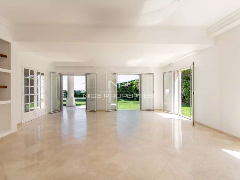 Villa avec Vue sur mer Cap-d-antibes - 4 chambres - 150m²