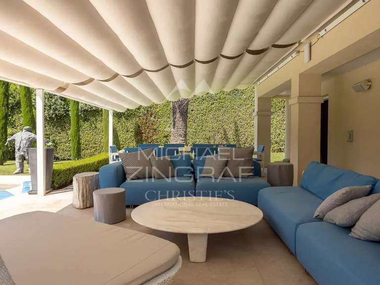 Villa Cap-d-antibes - 5 chambres - 323m²