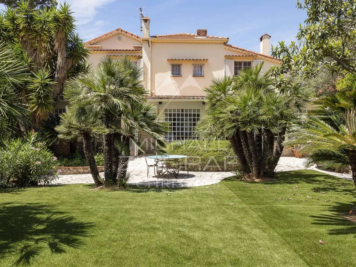 Villa Cap-d-antibes