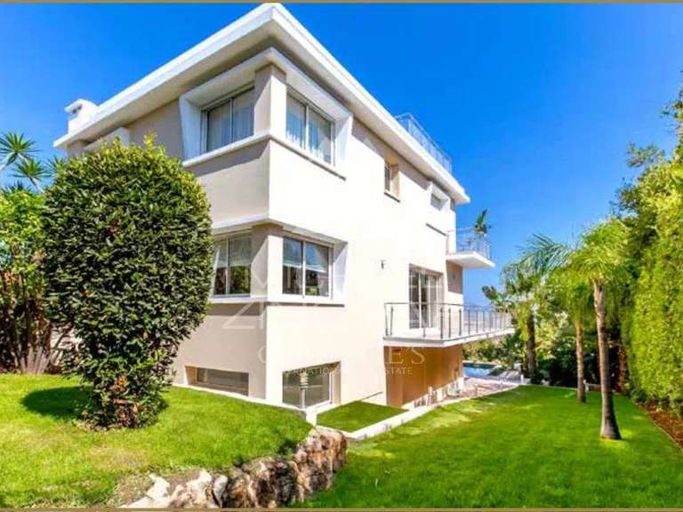 Villa avec Vue sur mer Cap-d-antibes - 6 chambres - 1201m²