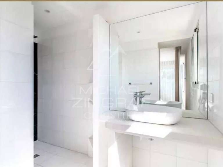 Villa avec Vue sur mer Cap-d-antibes - 6 chambres - 1201m²