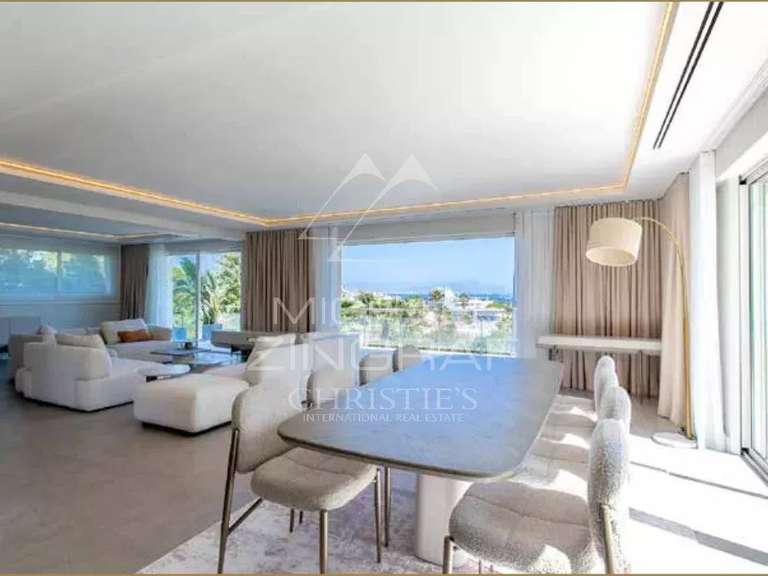 Villa avec Vue sur mer Cap-d-antibes - 6 chambres - 1201m²