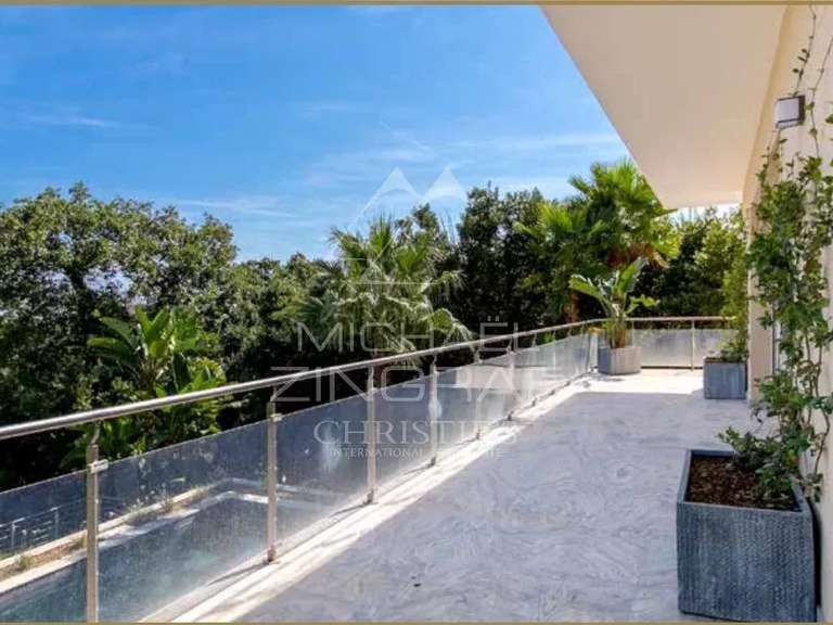 Villa avec Vue sur mer Cap-d-antibes - 6 chambres - 1201m²