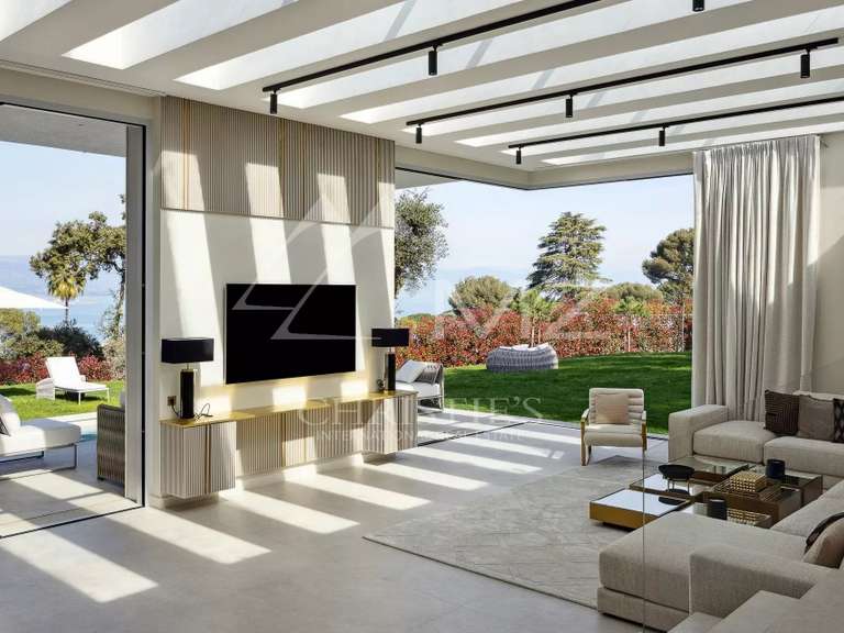 Villa Cap-d-antibes - 4 chambres - 402m²