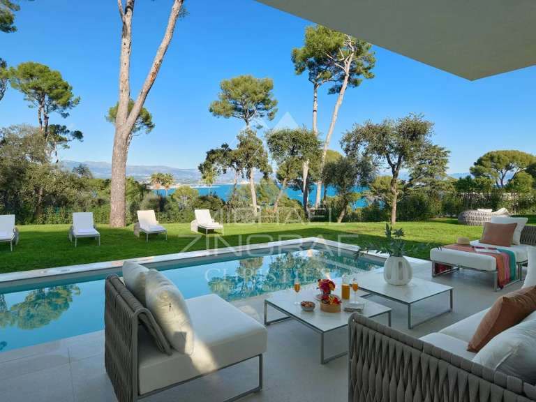 Villa Cap-d-antibes - 4 chambres - 402m²