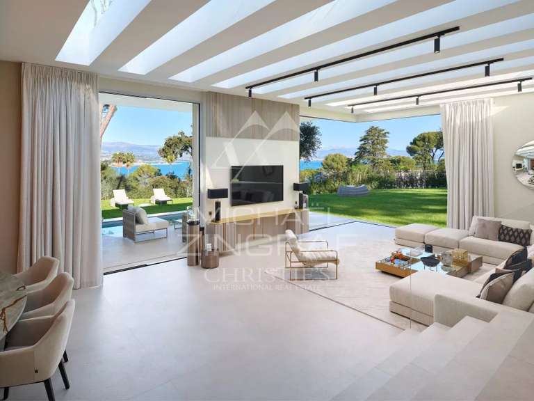 Villa Cap-d-antibes - 4 chambres - 402m²