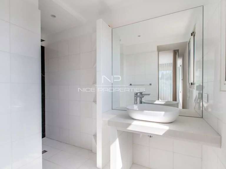Villa avec Vue sur mer Cap-d-antibes - 7 chambres - 333m²
