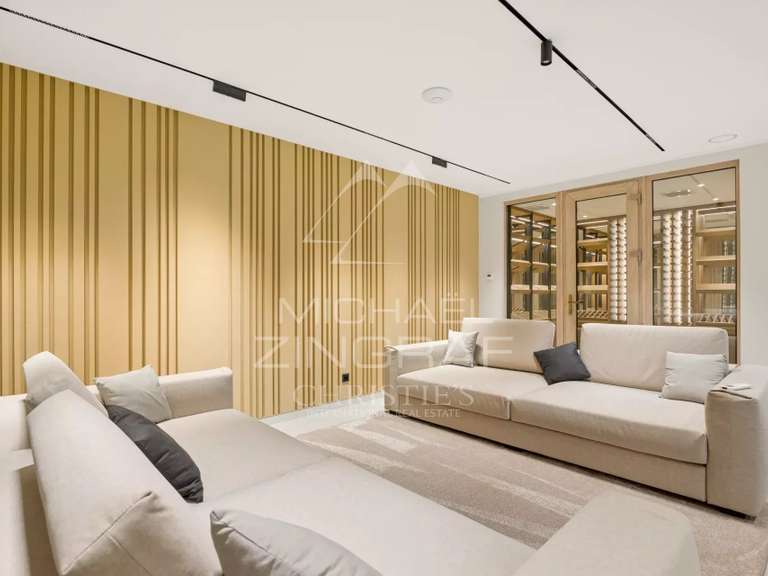 Villa Cap-d-antibes - 6 chambres - 403m²