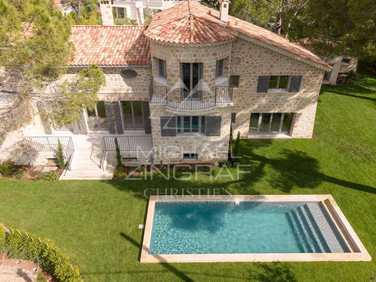 Villa Cap-d-antibes - 7 chambres - 432m²