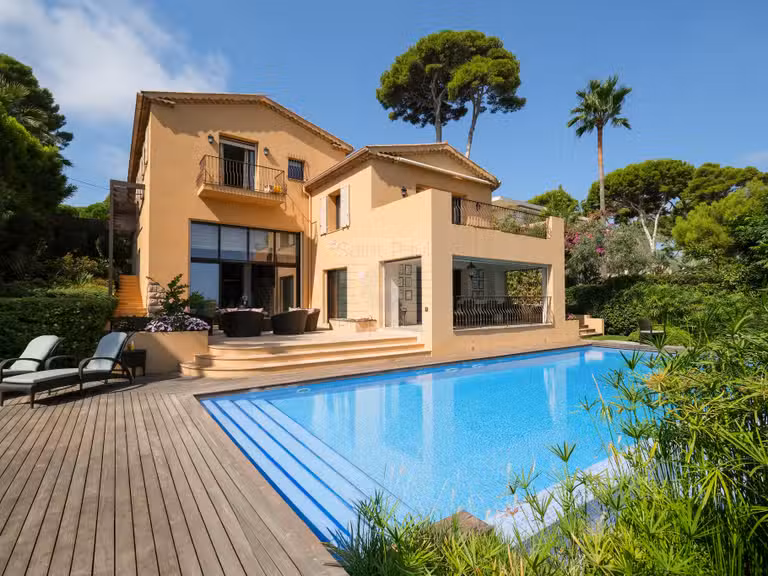 Villa with Sea view cap-d-antibes - 6 bedrooms - 284m²