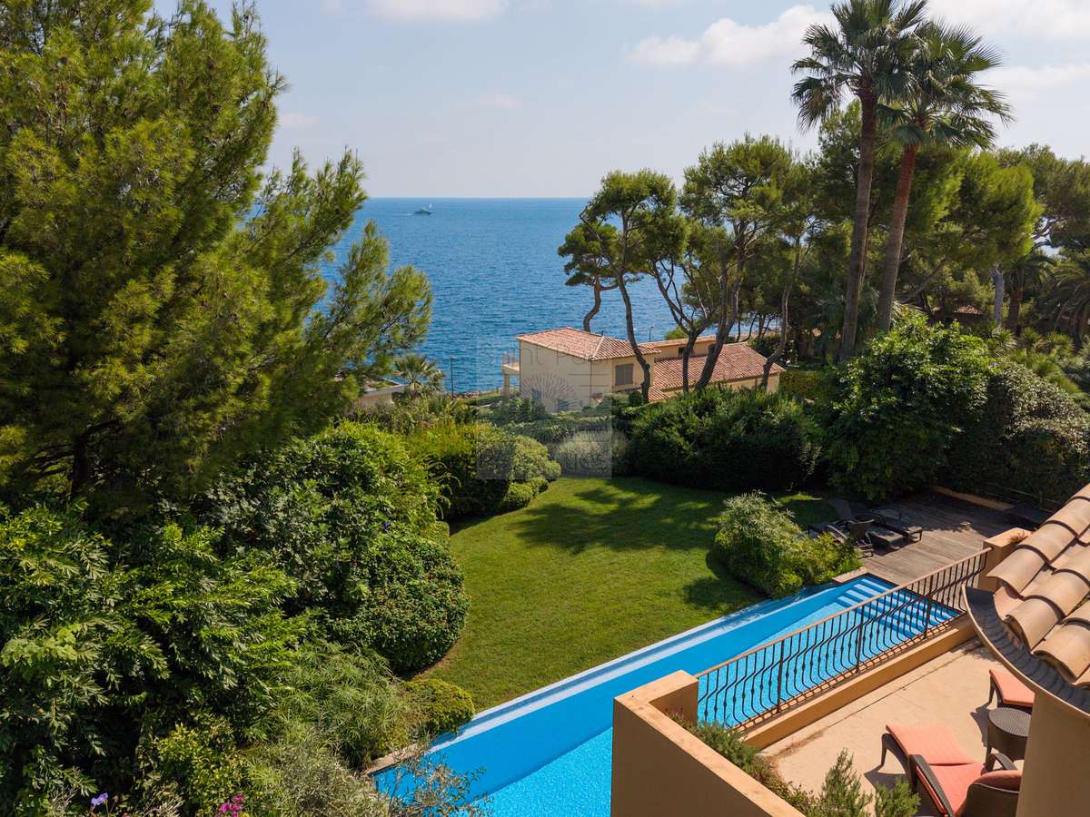 Villa cap-d-antibes