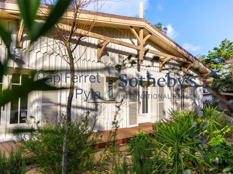 House cap-ferret - 4 bedrooms - 120m²