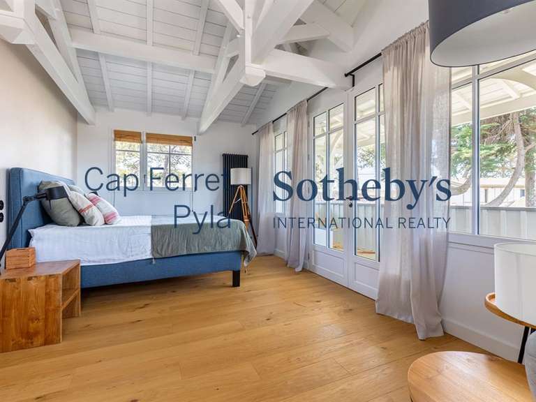 House cap-ferret - 5 bedrooms - 194m²