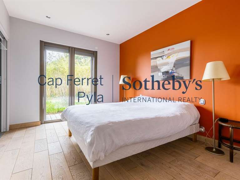 House cap-ferret - 4 bedrooms - 200m²