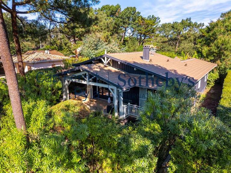 House cap-ferret - 5 bedrooms - 145m²