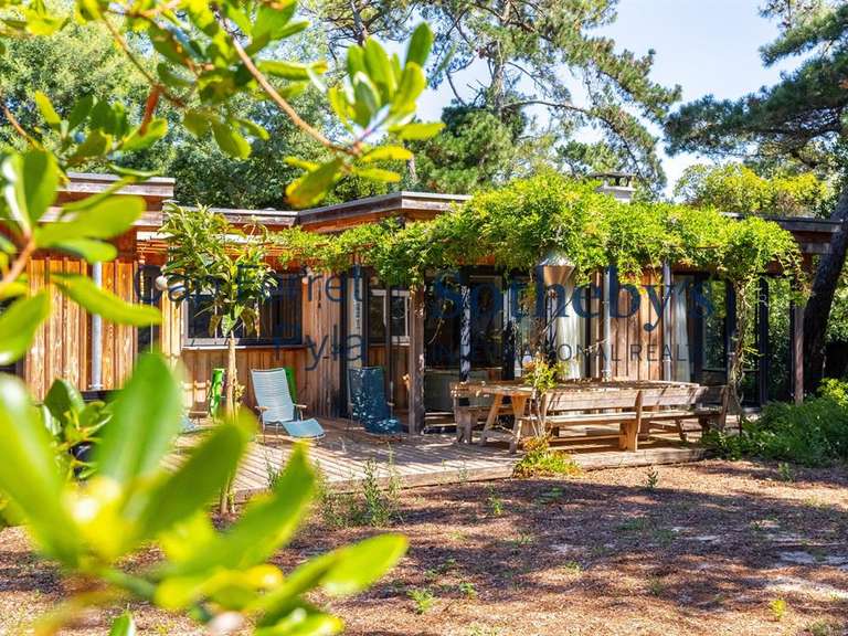House cap-ferret - 5 bedrooms - 150m²