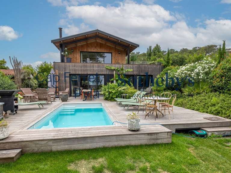 House cap-ferret - 5 bedrooms - 145m²